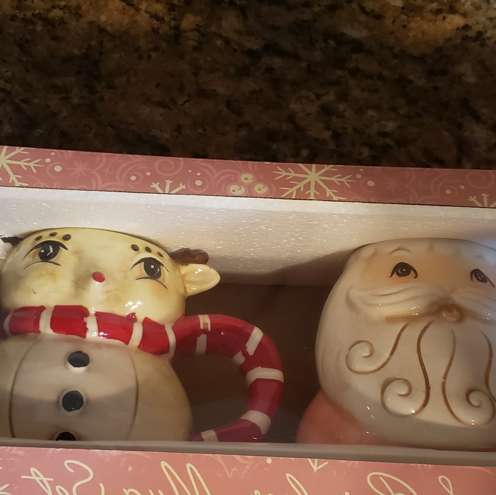Johanna Parker Christmas mugs